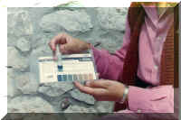 1980b.jpg (369270 byte)